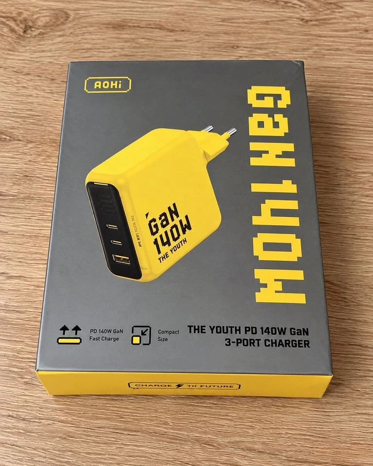 Сетевое зарядное устройство AOHI The Youth, 140 Вт